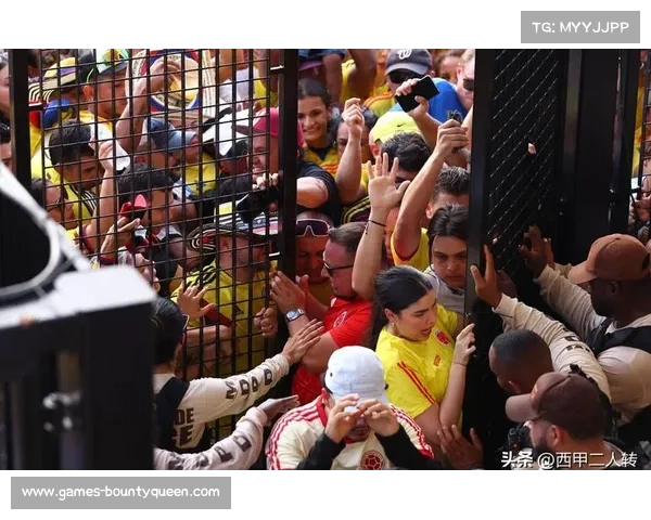 解放者杯决赛前夕，利马当地举办多种足球文化活动迎球迷