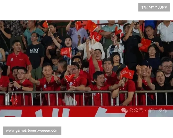 金超联赛球迷热情高涨，多地主场气氛热烈